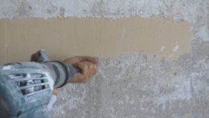 как снять краску со стен