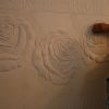 Рисунок или панно на стену в доме жидкой шпатлевкой: техники нанесения, последовательность работ и рекомендации специалистов